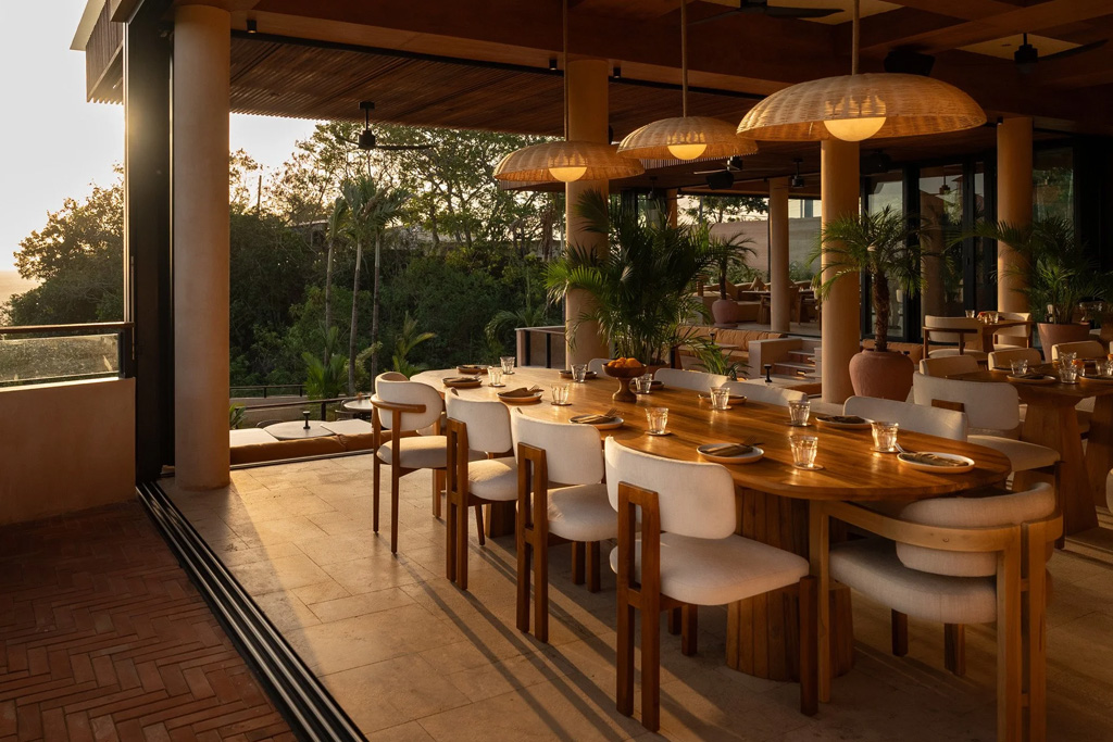 Teja Uluwatu Restaurant